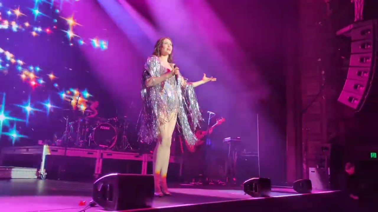 Sophie Ellis-Bextor - Get Over You (live @ The Forum, Melb, Aust, Feb 2026)
