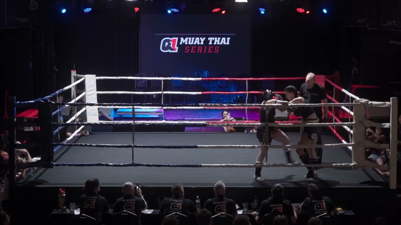 Nina Reinhardt vs Jennifer Burley | Q1 Muay Thai Series