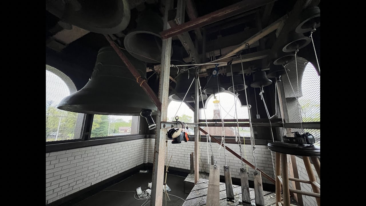 Russian Orthodox Bell Ringing on Easter - Pascha