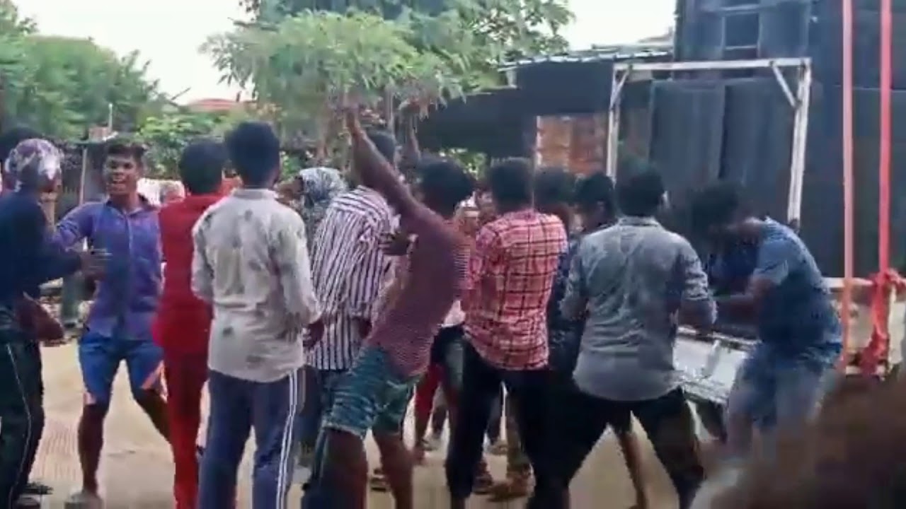 Borigaon Bonalu Boys halchal dance
