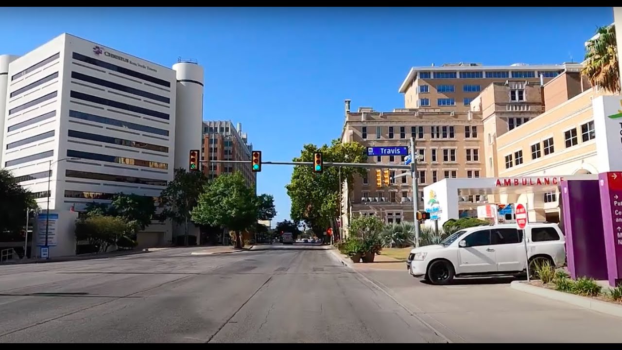 🇺🇸 Driving To Downtown San Antonio TX 4K