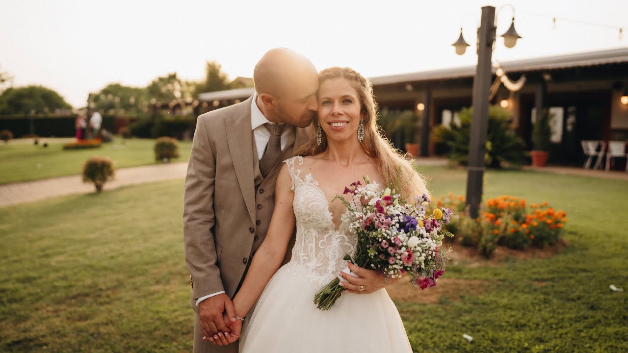 Cristina & Mauro SneakPeek