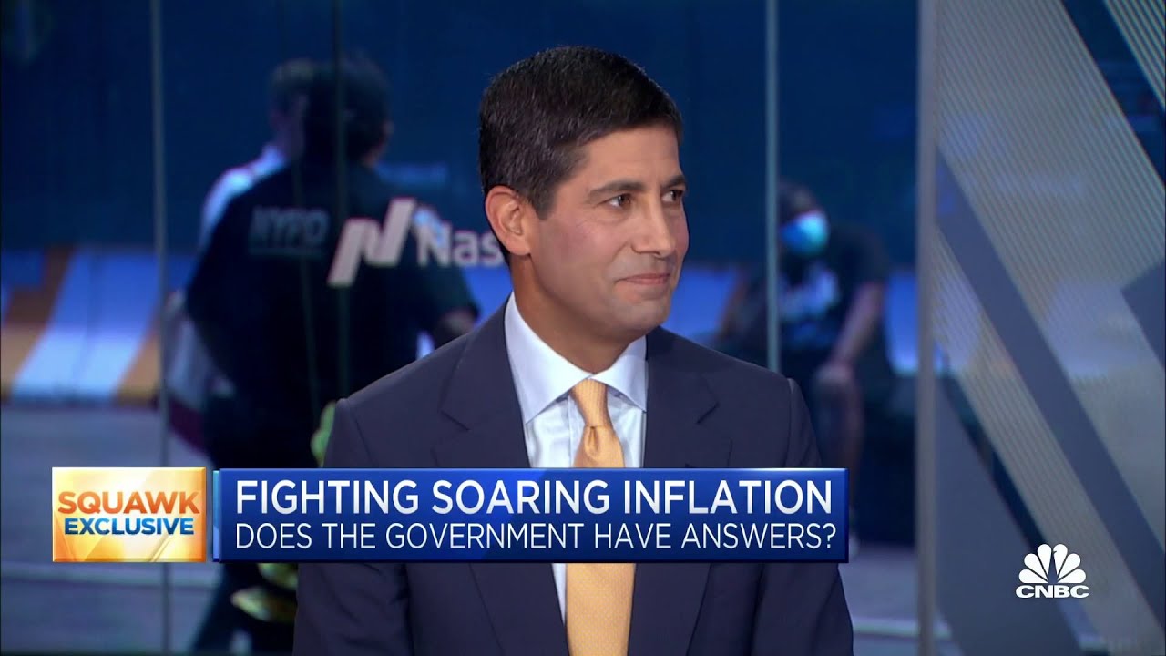 Fmr. Fed Governor Kevin Warsh: I'm 'puzzled' by Fed's slow inflation response