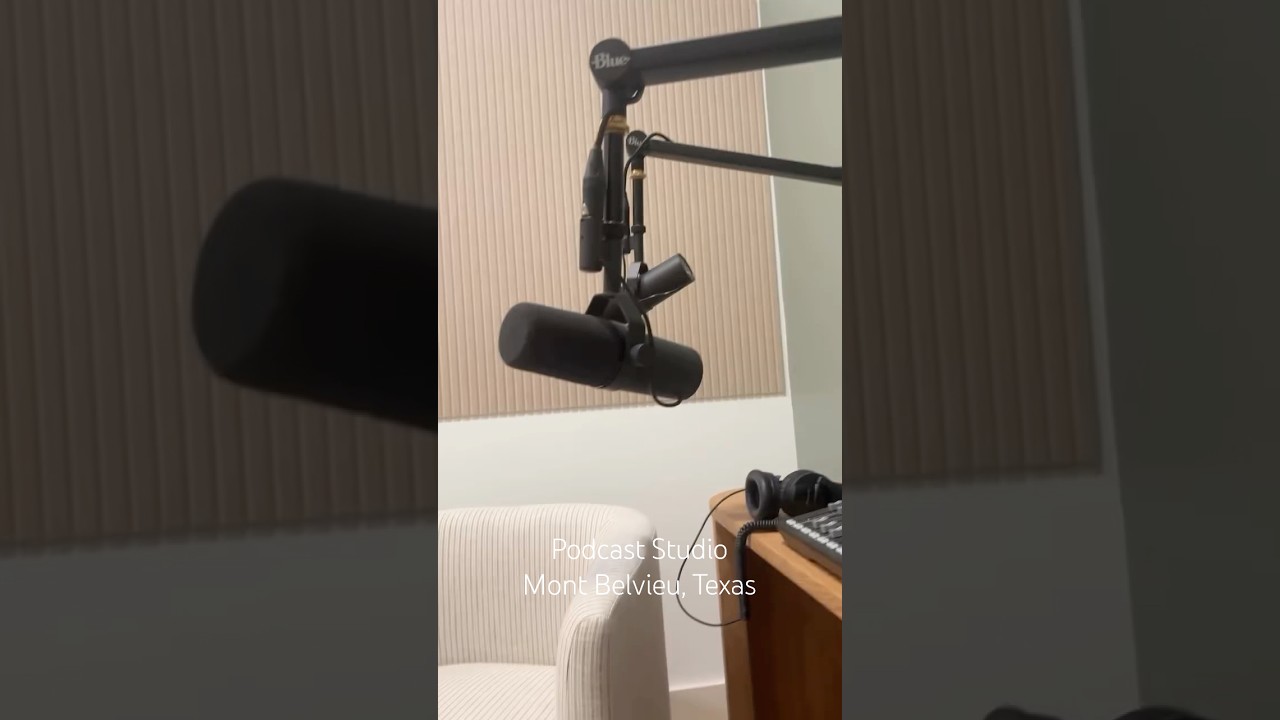 Podcast Studio in Mont Belvieu, Texas at HER FACILITY