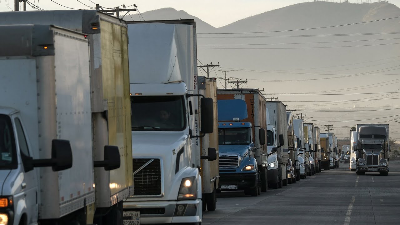 Mexicans at US border 'fear' impact of Trump tariff threats