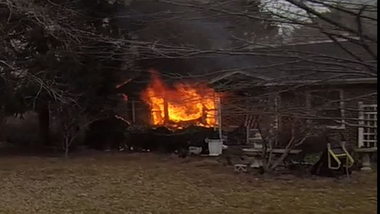 Engine 74-3 House fire on the Delaware side