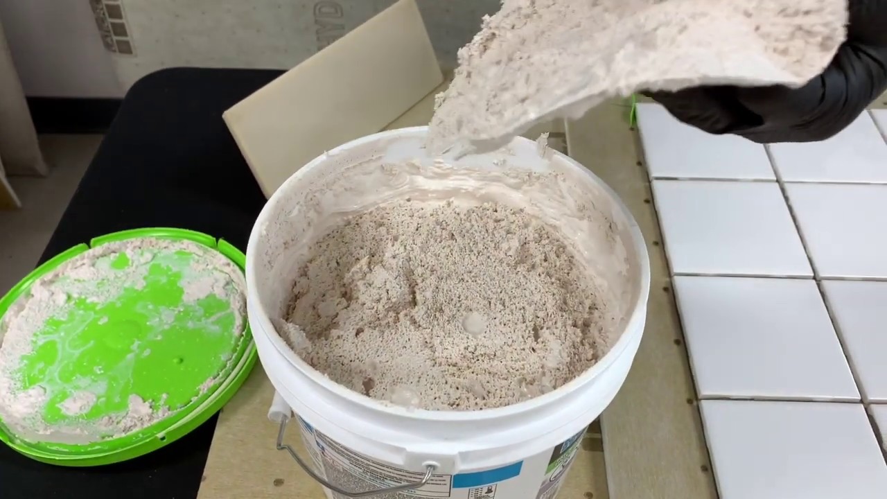 Installation Tips to Installing SPECTRALOCK 1 Pre-Mixed Grout
