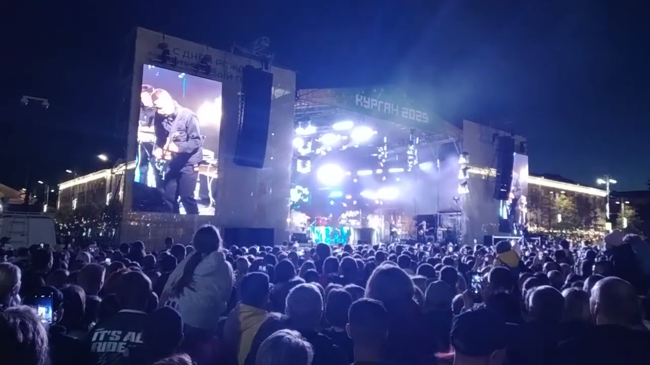 фадеев  начинает