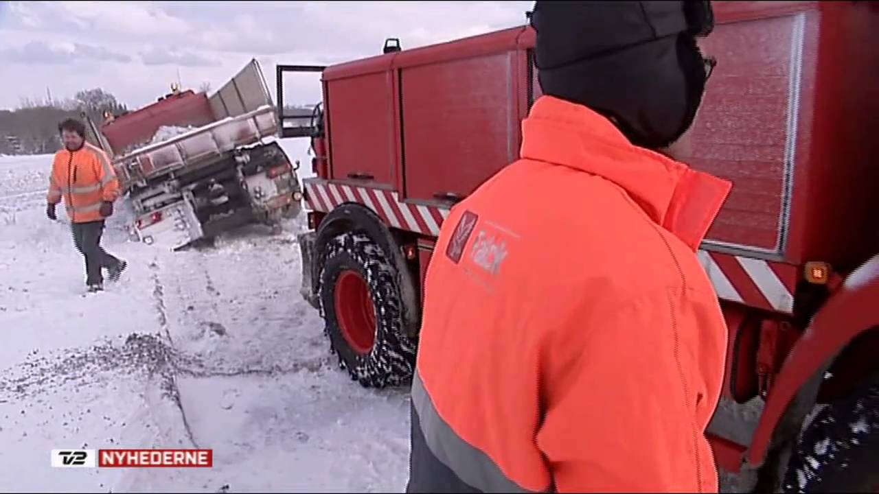 TV2 Nyhederne 2010-11-29 - Snekaos
