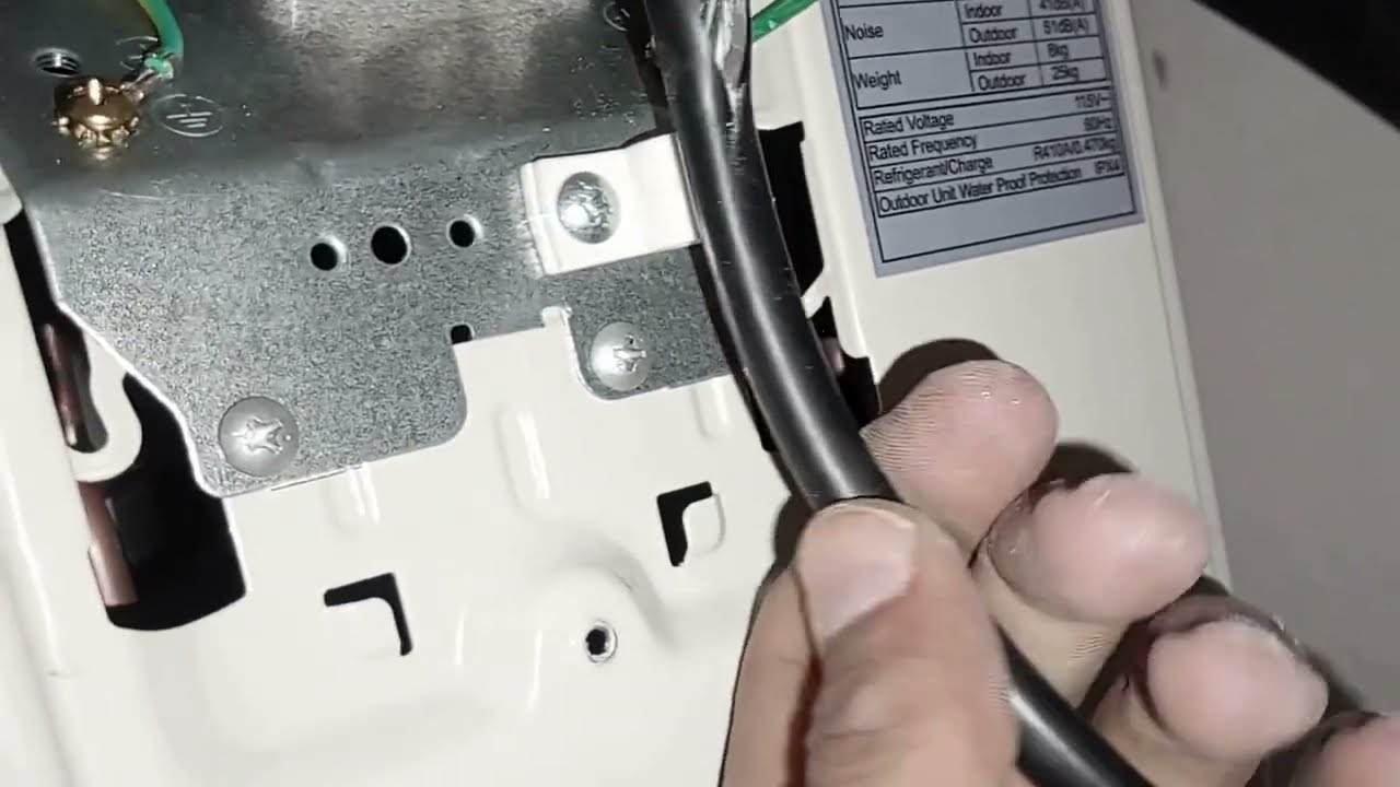 Como conectar los cables si no tienen terminales a la bornera de la UE del aire acondicionado Split?