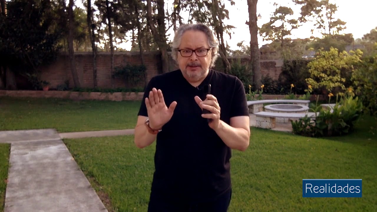 La gente que critica.