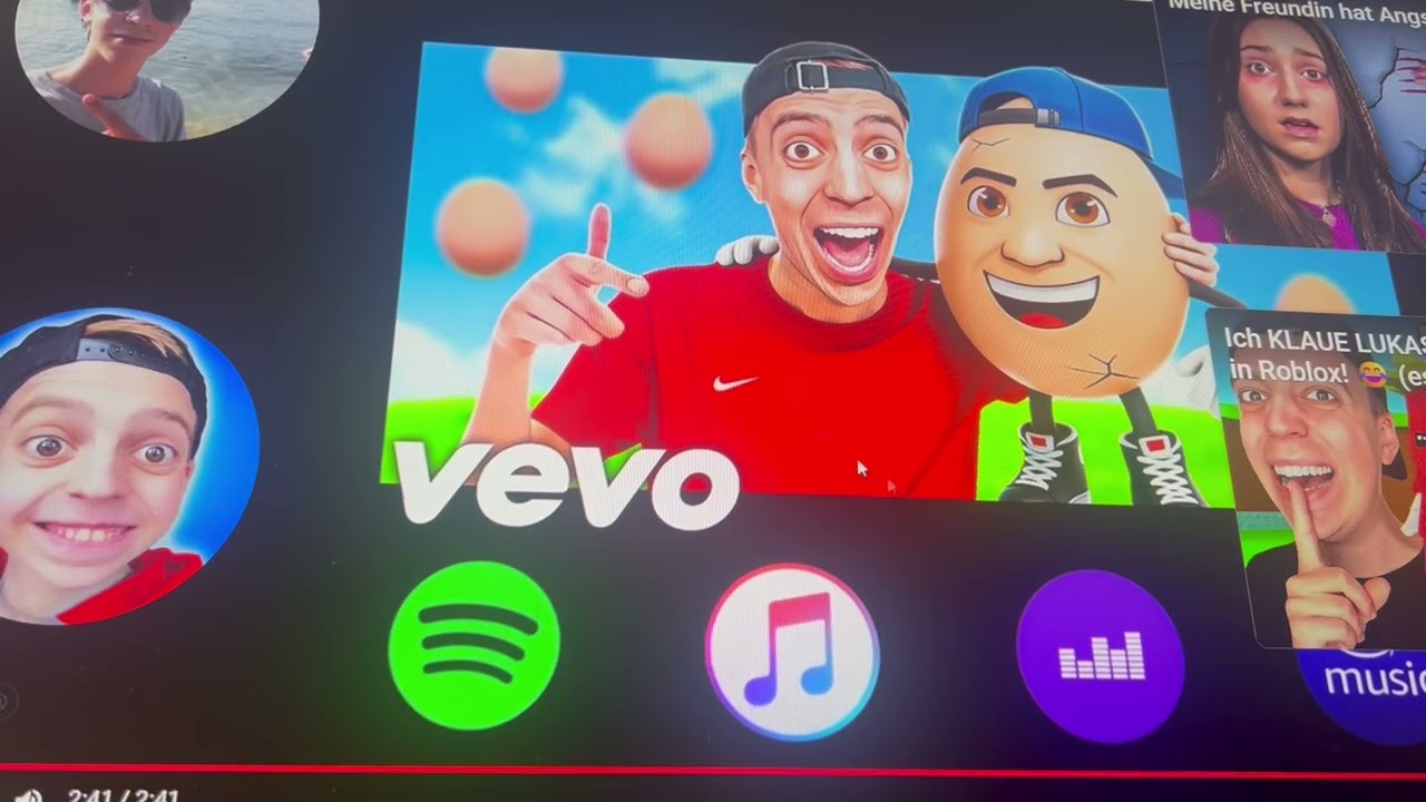 Der neue Song von ClashGames Eierkopf ￼ ￼