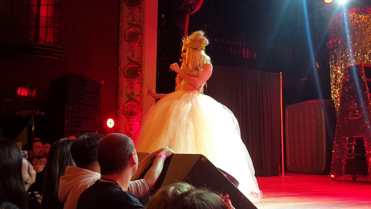 Alaska Thunder 5000 performs Valentina