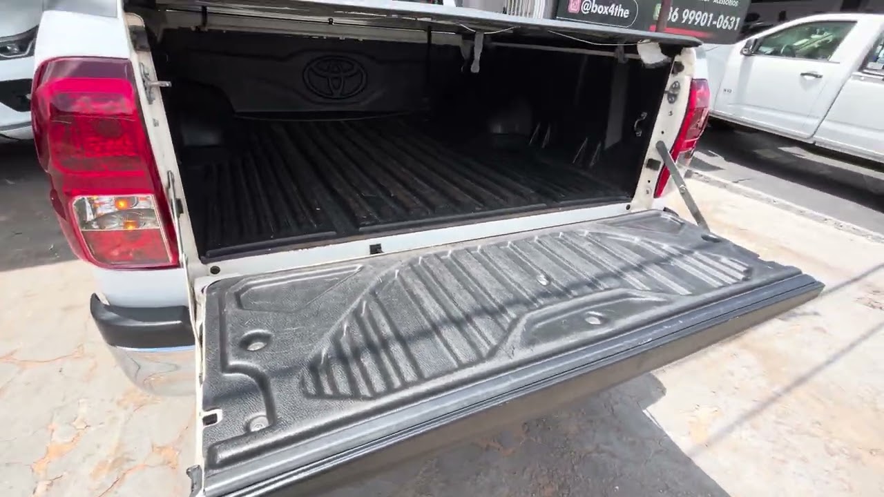 Hilux SRV 2017 à venda - Apenas 108.000km