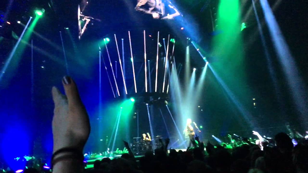 Citizen Erased (Live) - Muse - London O2 Arena - 11th April 2016