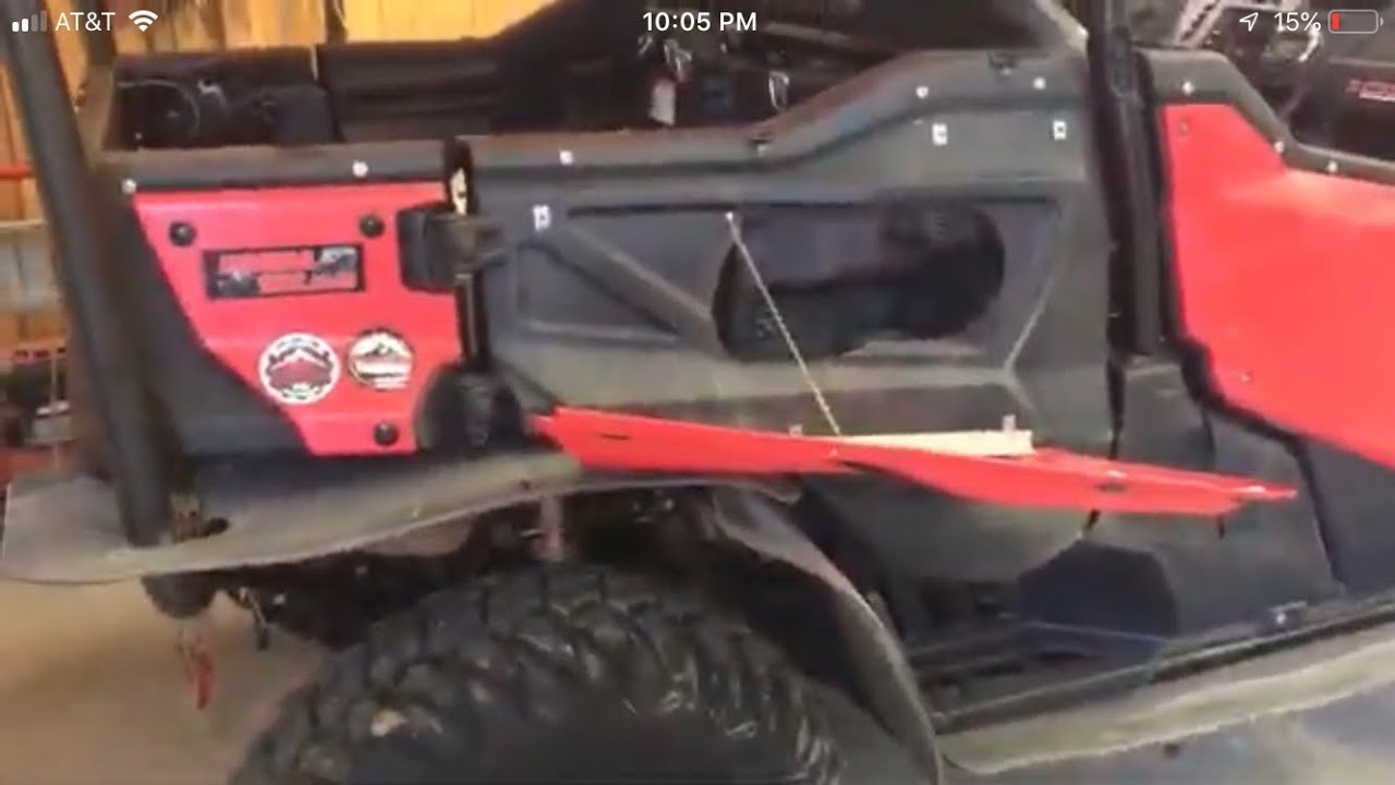 Honda Pioneer 1000-5 storage