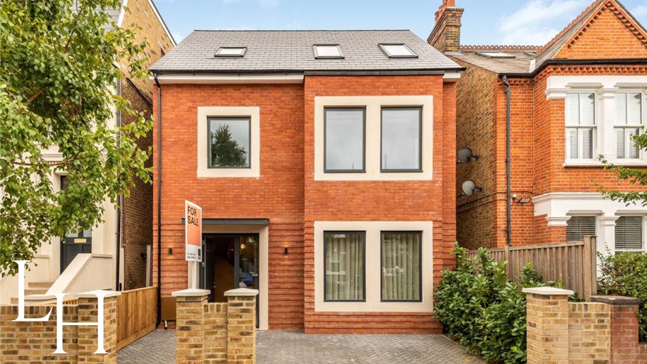 What £2,100,000 buys you in Wimbledon, London (Brand New, 5 Bedrooms, Atrium, Beautiful Interiors)!✨