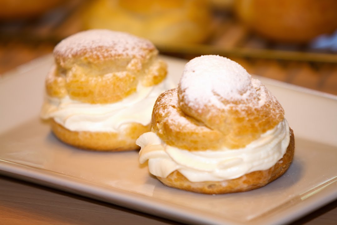 Pasta para Hacer Profiteroles o Pate a Choux en Español