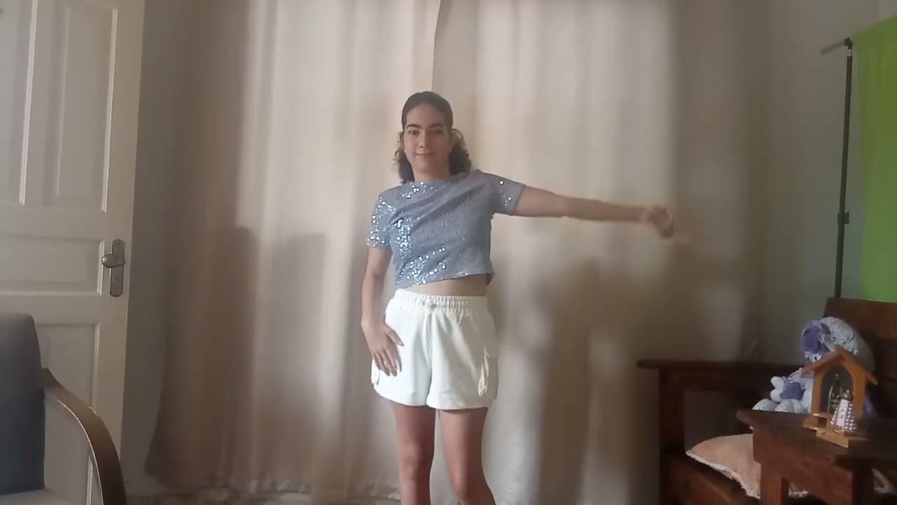 Dançando todo amigo é um dom - Devotos Mirins 