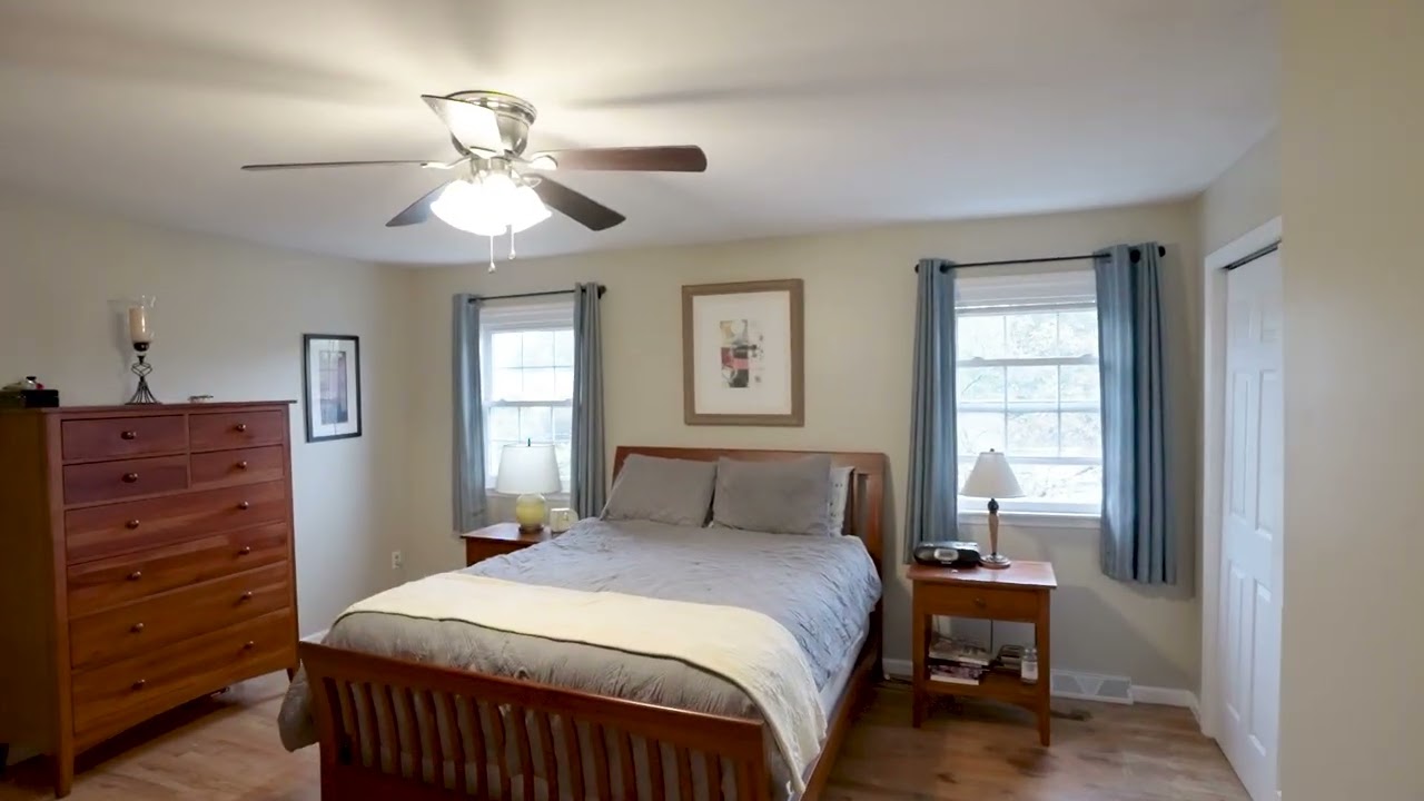FOR SALE: 17 Moreland Avenue, Albany, NY 12203