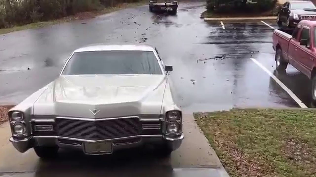 1968 Cadillac DeVille Sedan 