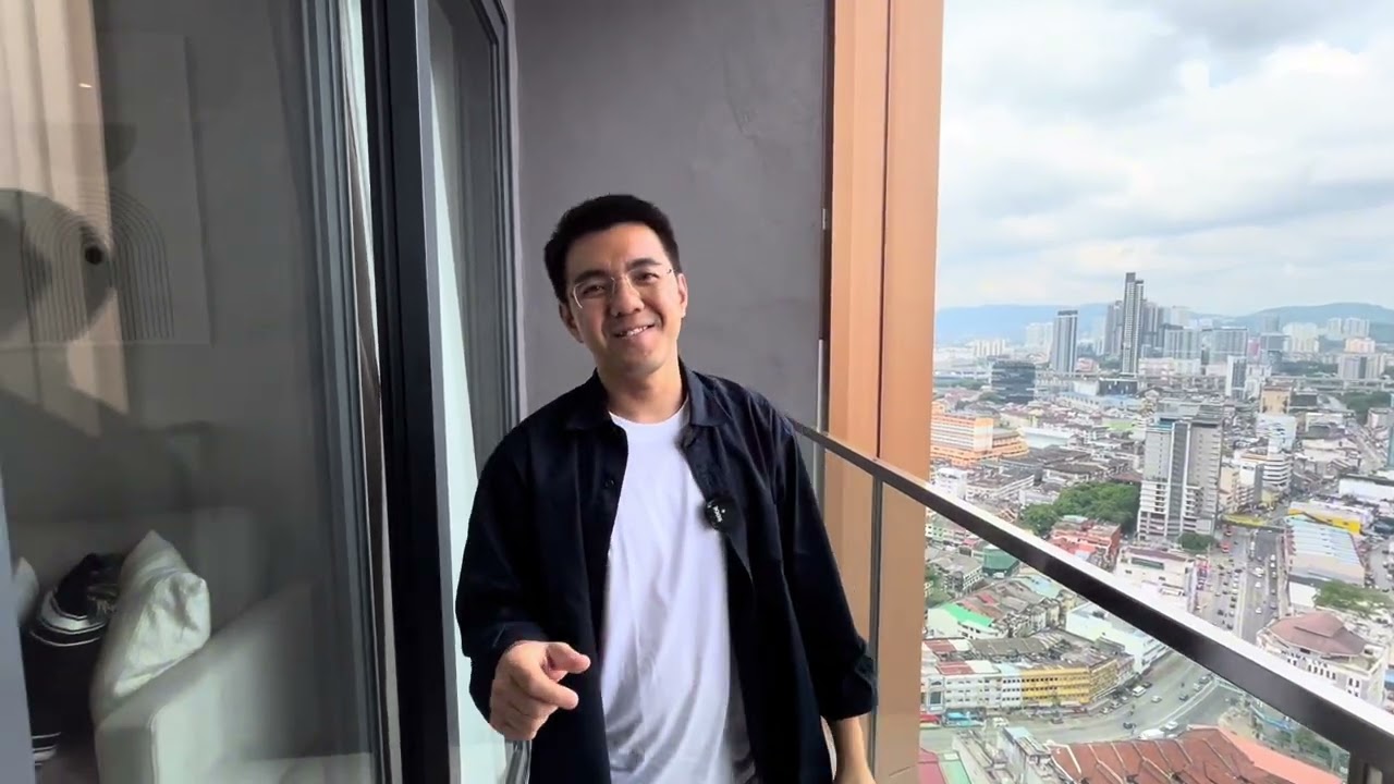 Lucentia Residences @ BBCC Connected to Mitsui Shopping Park LaLaport | 1+1 Bedroom For Rent or Sale