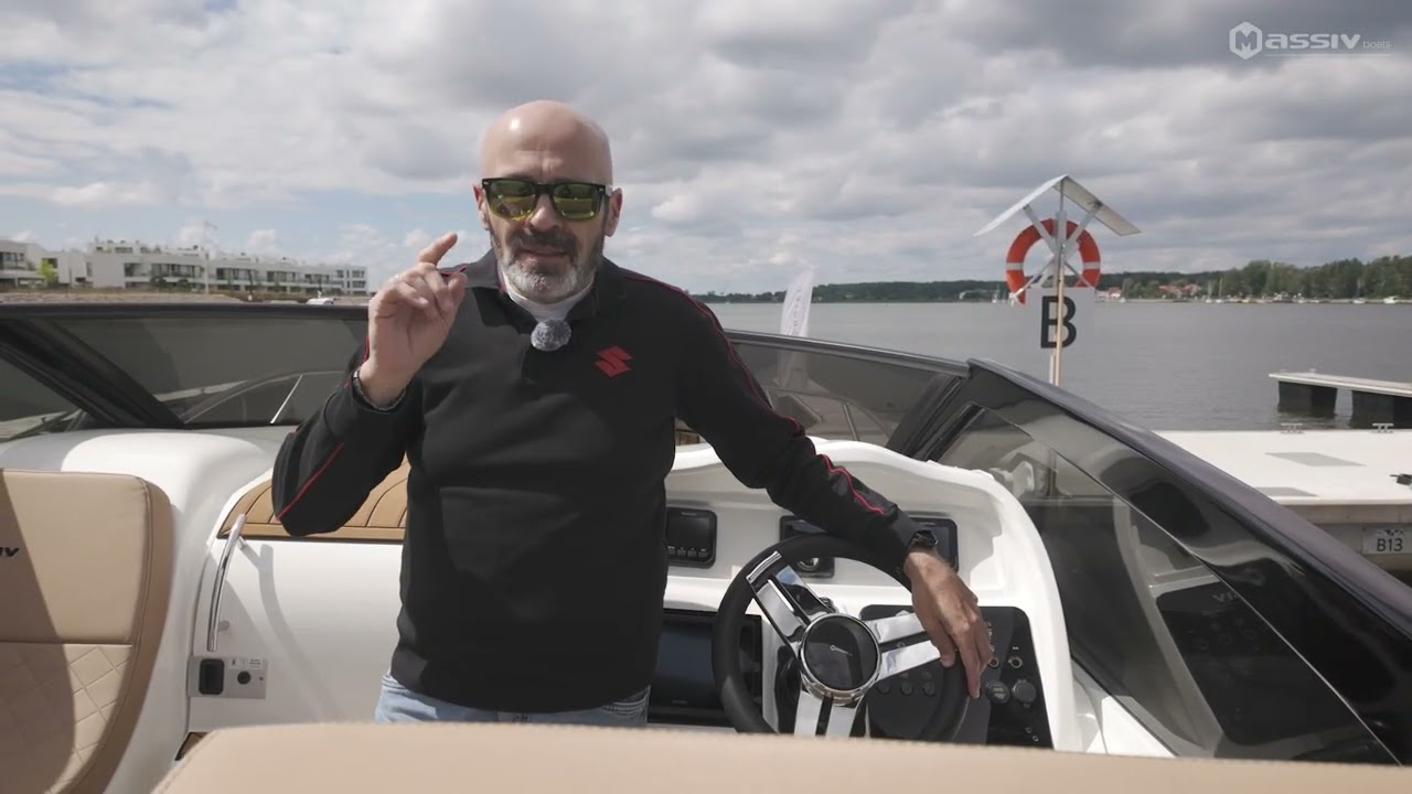 Rafał Jemielita o nowości Massiv Boats | Cruiser930 &ndash; jacht, kt&oacute;ry robi wrażenie!