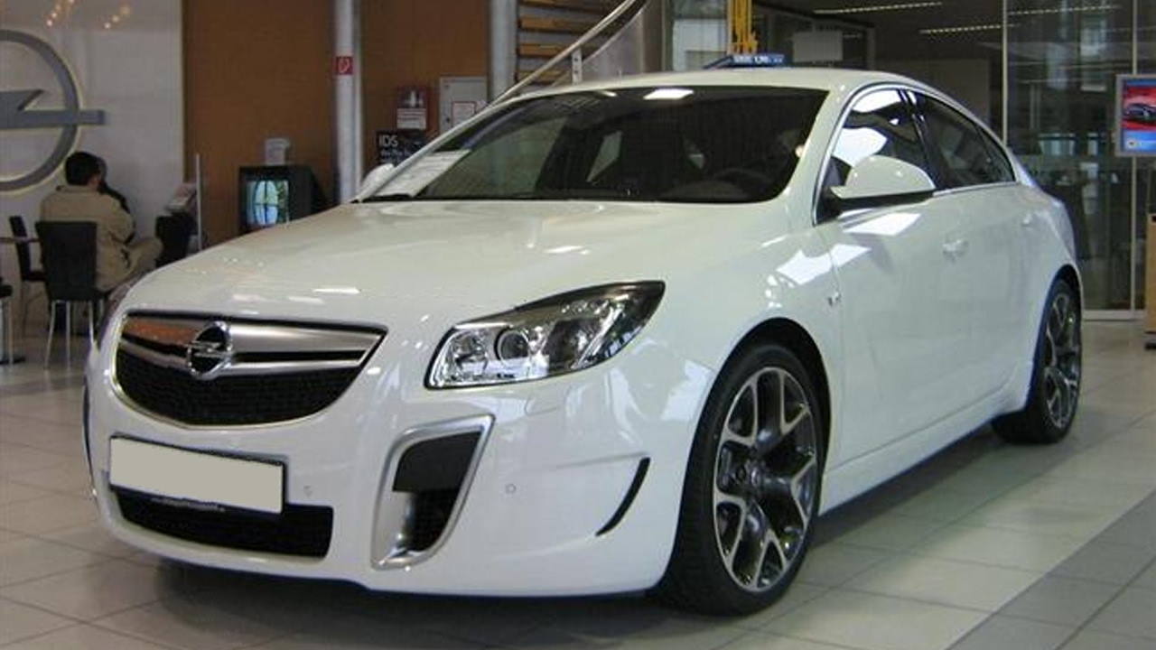 2012 OPEL INSIGNIA 2.0 cdti | Review