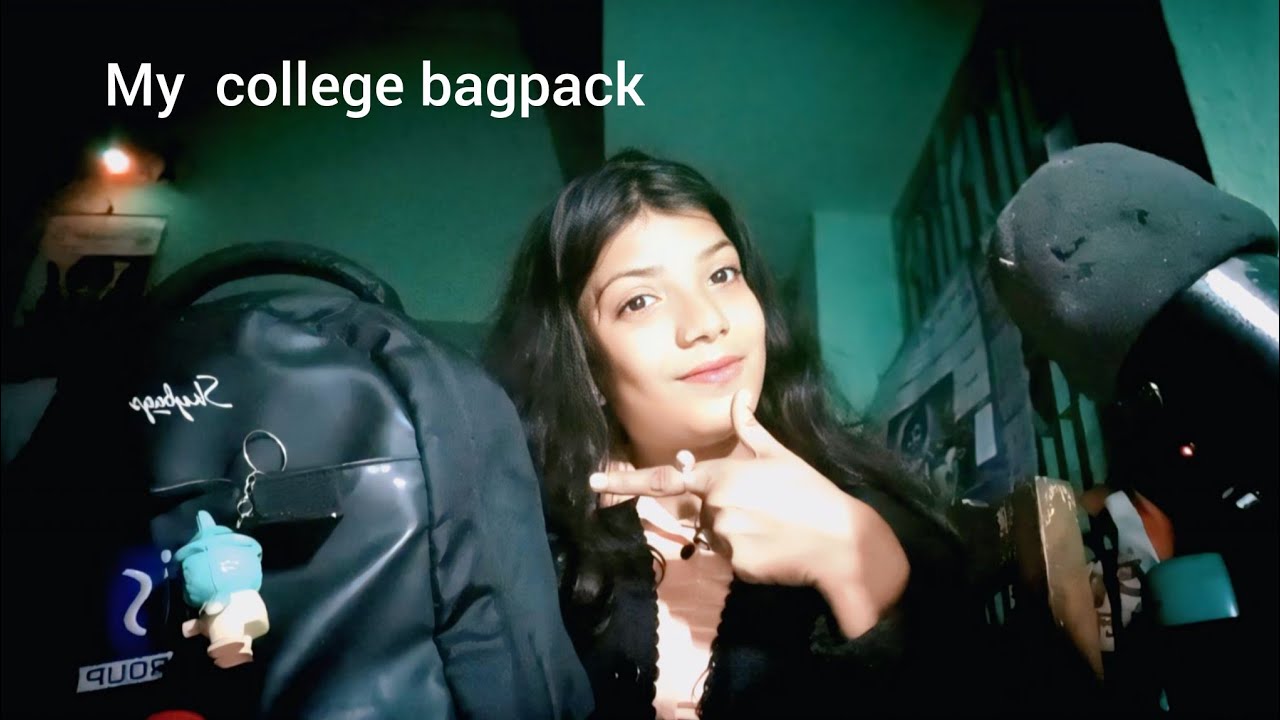 What  in my college backpack | ASMR 🎒, 😍