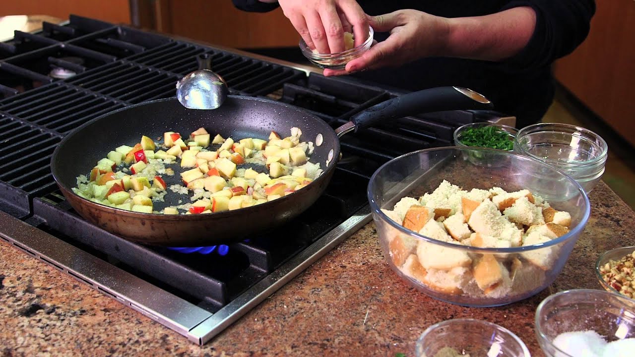 How to Cook a Tasty Duck Stuffing : Elegant & Delicious Recipes