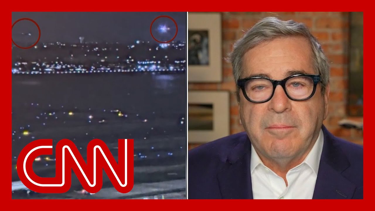 What expert noticed in new videos of plane collision