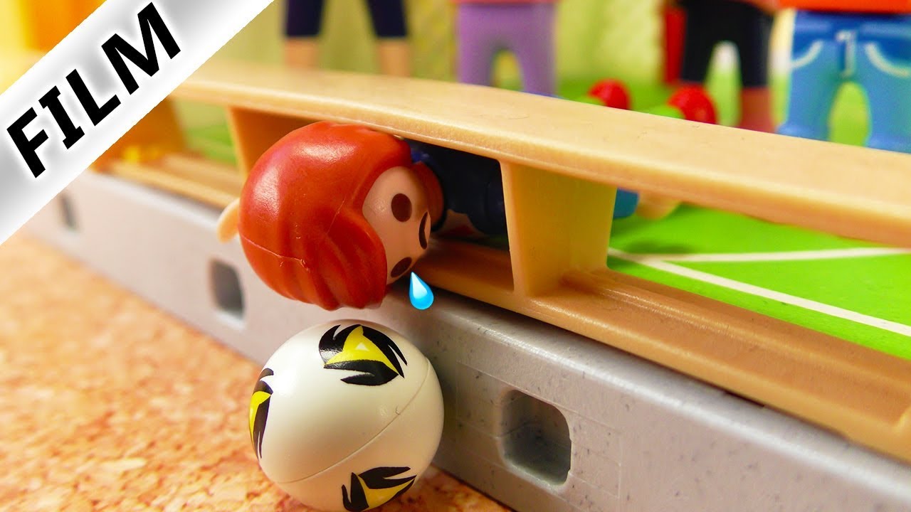 Playmobil Film Deutsch KOPF EINGEKLEMMT IN DER SITZBANK! KOMMT JULIAN DA WIEDER RAUS? Familie Vogel