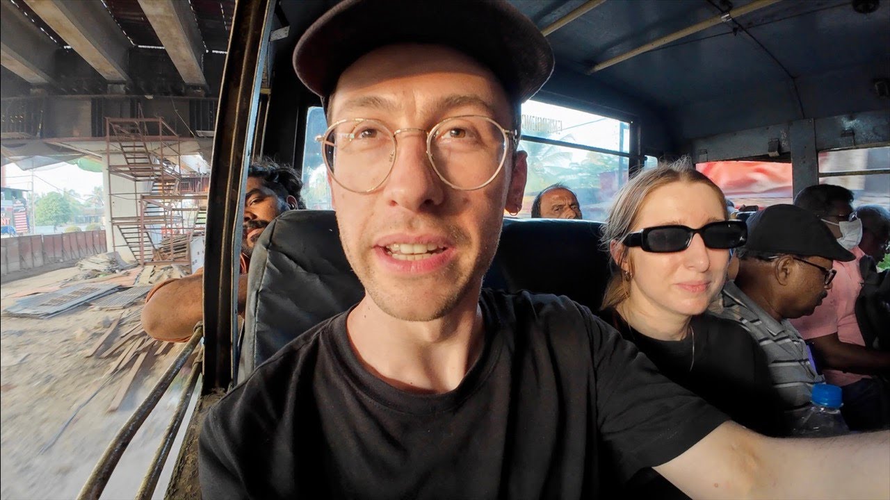 Taking The Local Bus In India | Munnar To Alleppey 🇮🇳