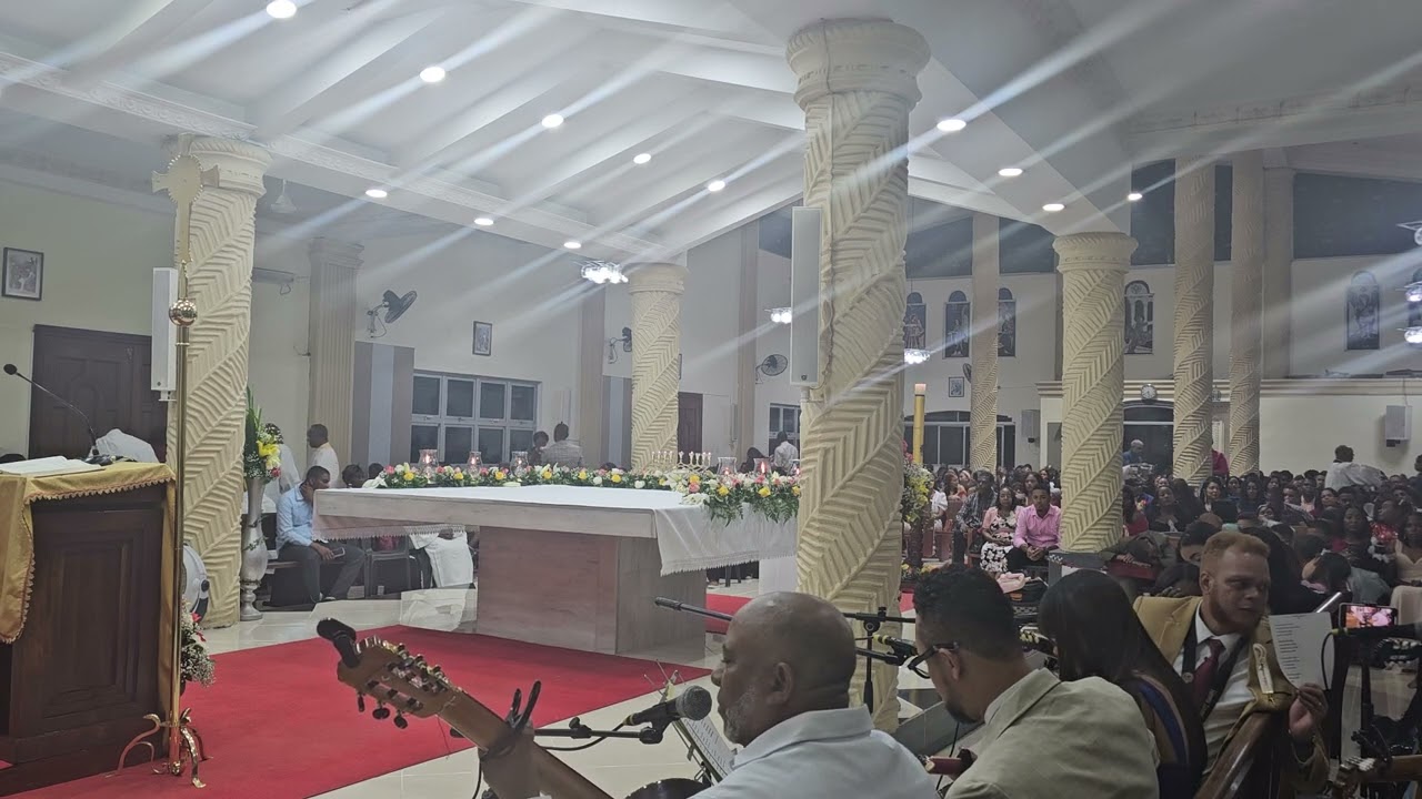 A la víctima pascual, Himno de pascua camino neocatecumenal pascua 2025