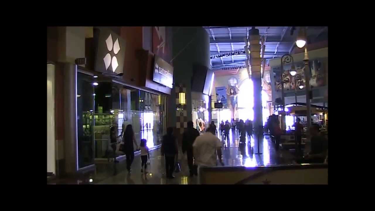Best Fashion outlet ever! The Las Vegas Fashion outlet / Primm, Nevada USA - Part II