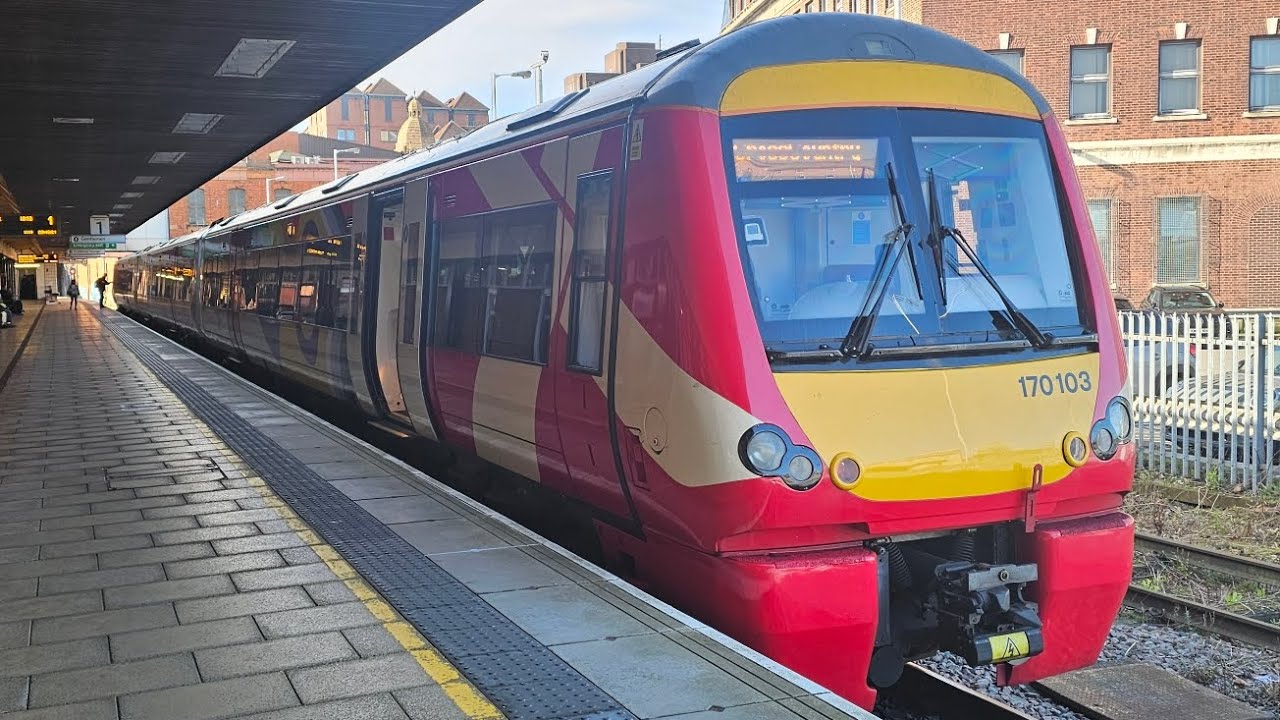 A few trains at Leicester