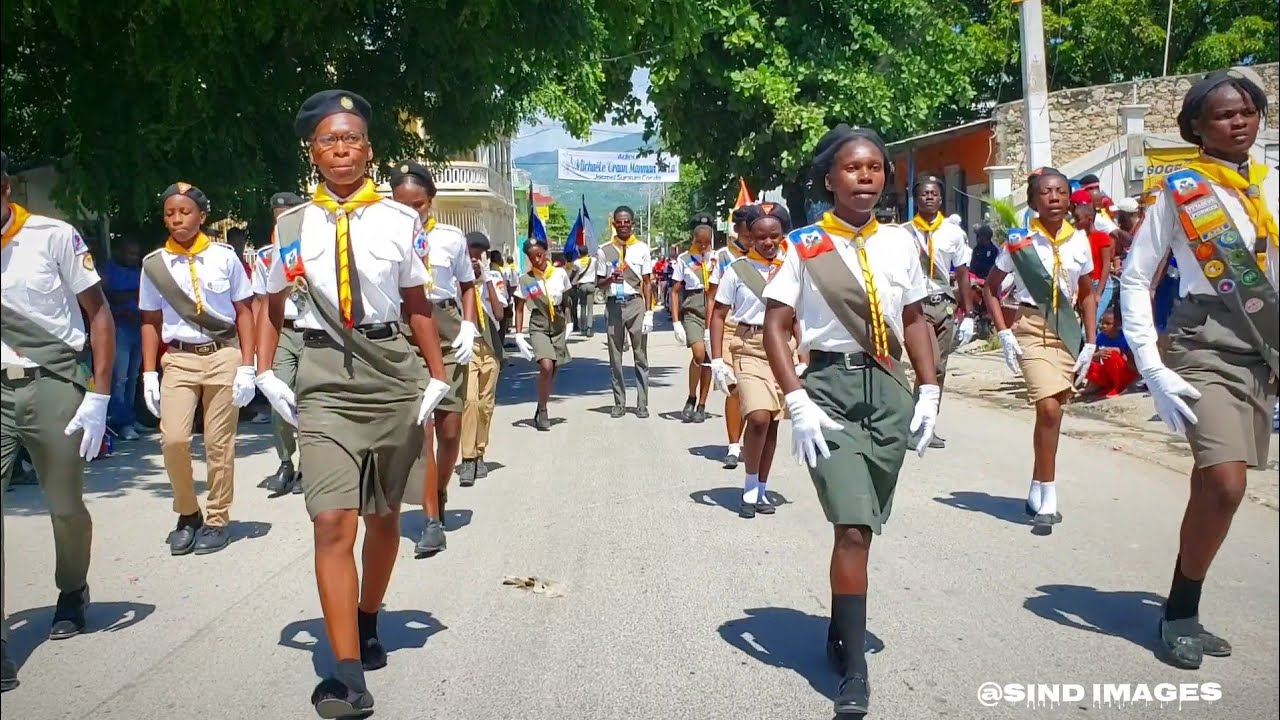 18 mai 2023 en Haïti🇭🇹L'église Adventiste de jacmel bèl defile🇭🇹Fête du drapeau Haïtien 220 ans