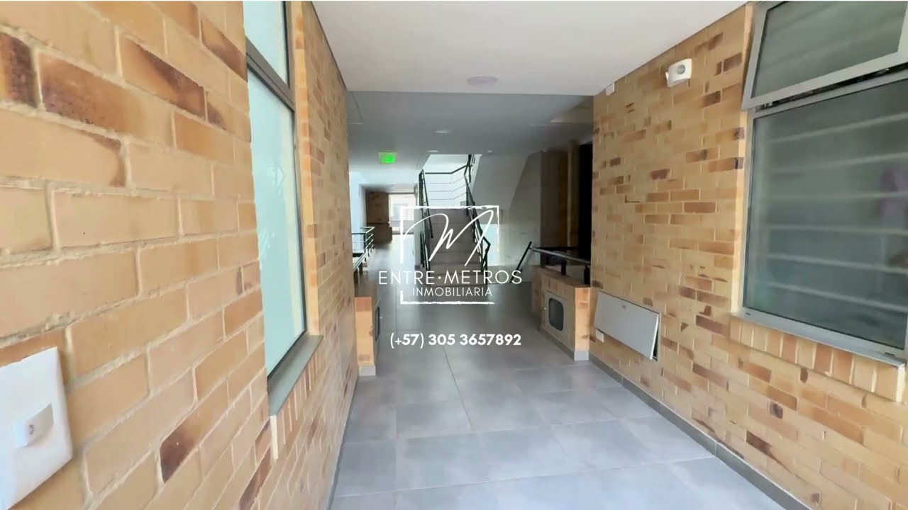 APARTAMENTO EN ARRIENDO- 89m2 CHIA - PINARES RESERVADO - 2 PARQUEADEROS - DEPÓSITO - TERCER PISO 