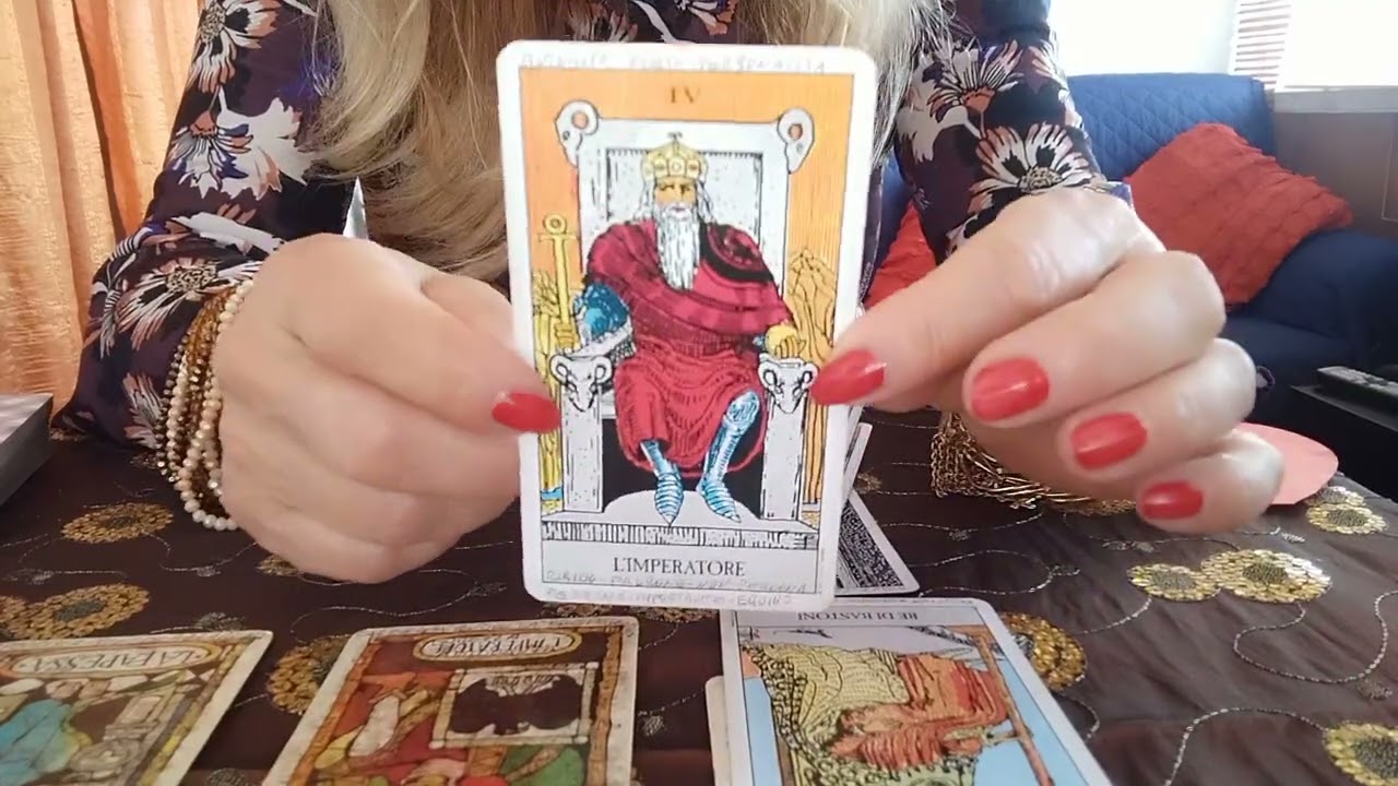 Lui indeciso tra me..e un 'altra.. chi sceglierà? pensieri.. sentimenti.. azioni.. interattivo