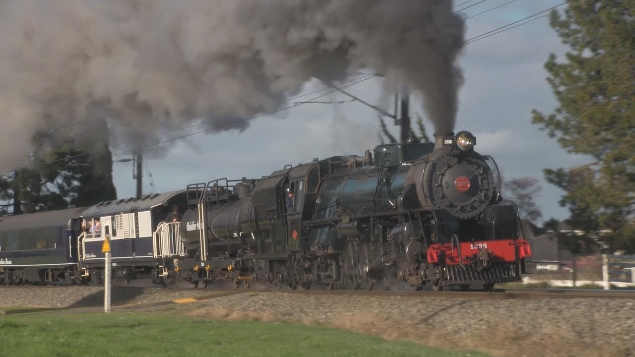 Classic NZ Steam: Jb 1236 storms to Ruapehu