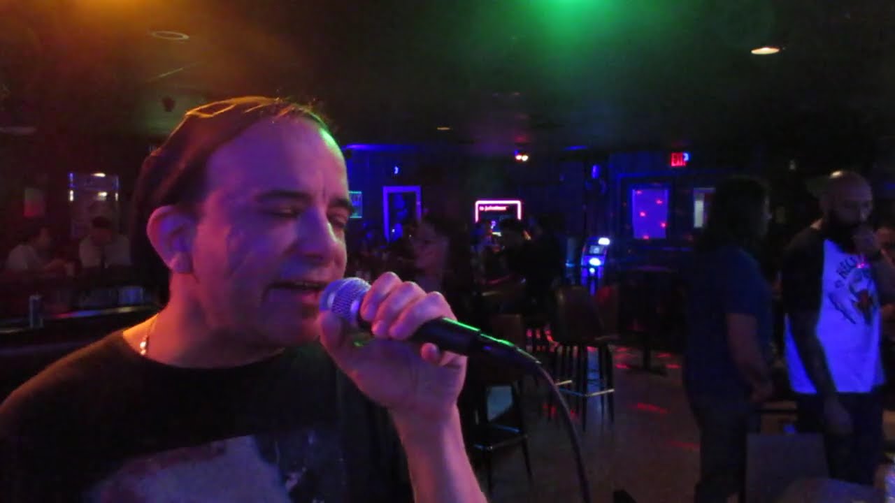NeonLoungeRichie - 