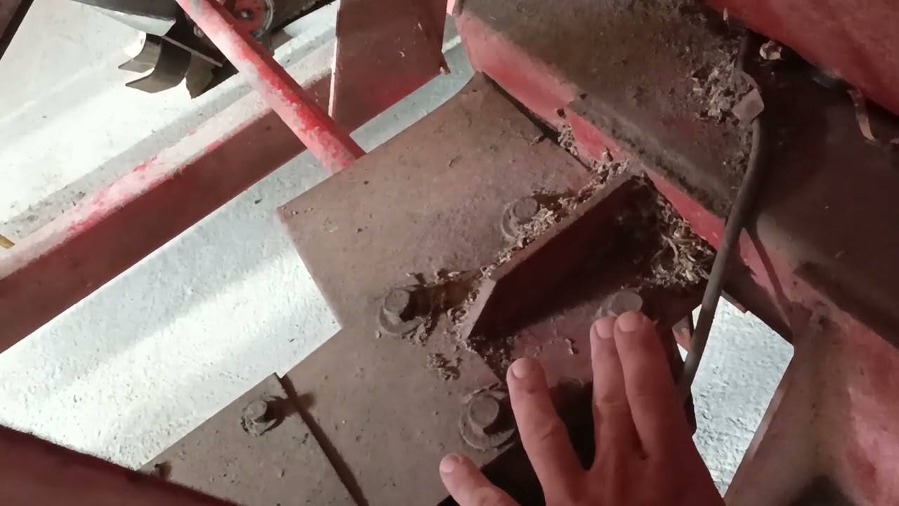 Stigla masina berac sip eko 3500 u solidnom stanju. Pozdrav za kolege koji imaju ovaj model.