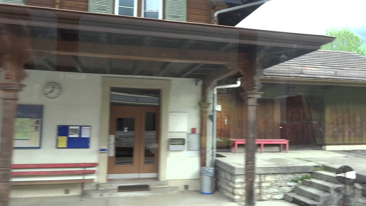 Montreux - Gstaad Train Ride (SWITZERLAND) - GOLDEN PASS Line