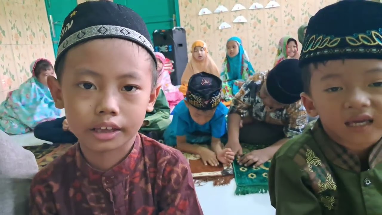 Praktik Sholat Dhuha Anak PAUD | RA Darul Muttaqin Membentuk Generasi Islami Sejak Dini.