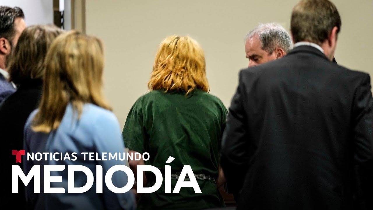 Cabizbajos aparecen en corte el sospechoso de la masacre de Georgia y su padre | Noticias Telemundo