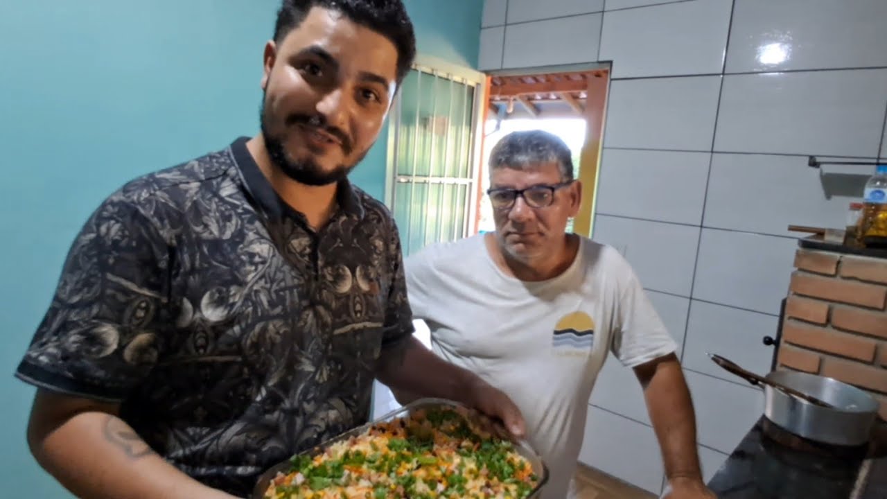 Osiris faz arroz a grega para o ano novo