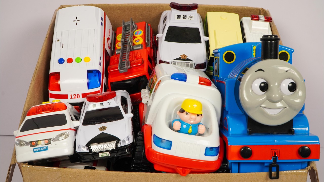 救急車のミニカー、電池を変えて走行テストです！Ambulance Mini Cars – Battery Replacement & Running Test!