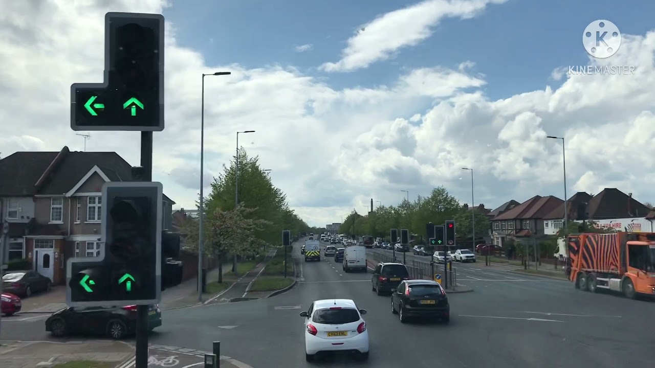 Bus ride from Power road, Chiswick to Hounslow West