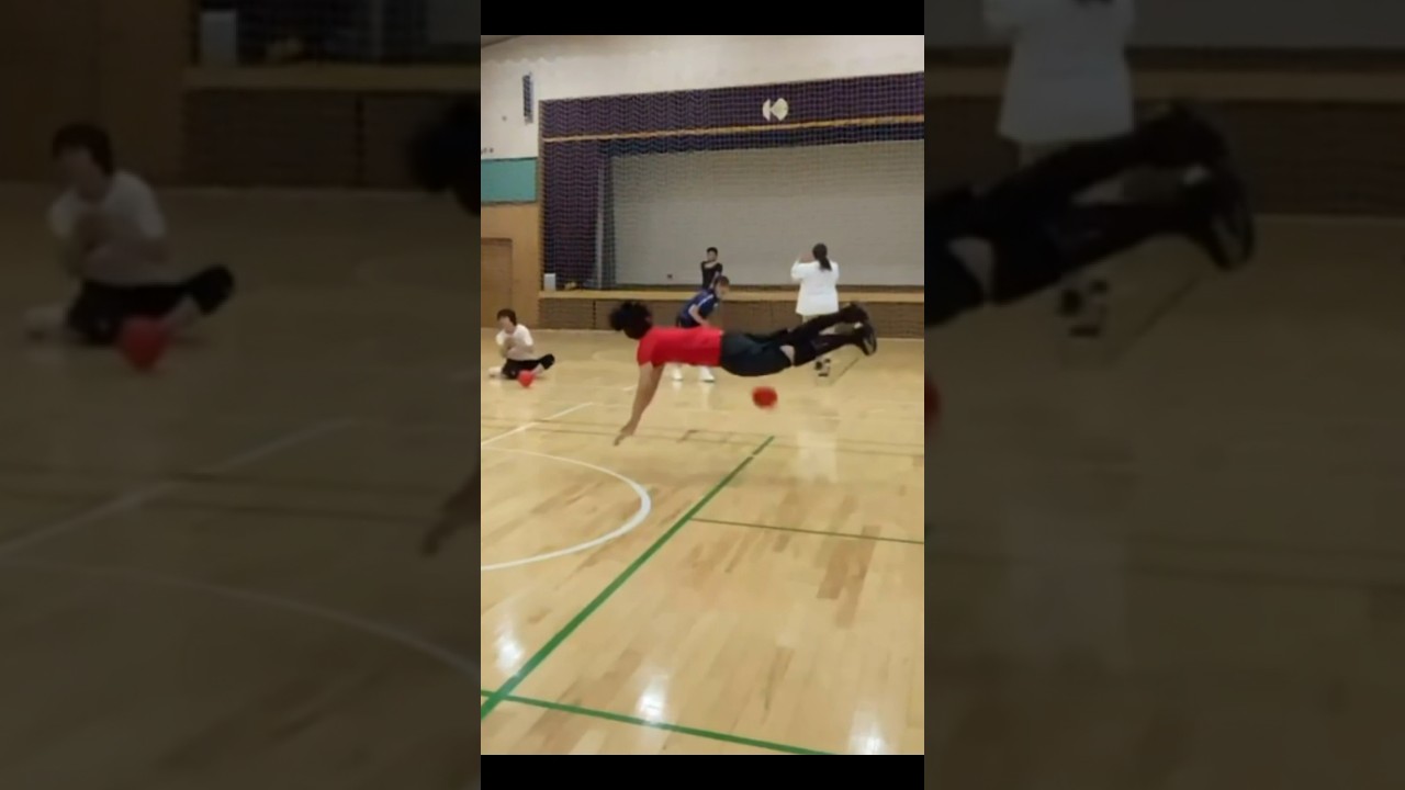 Amazing dodge!!!  #Dodgeball in Japan