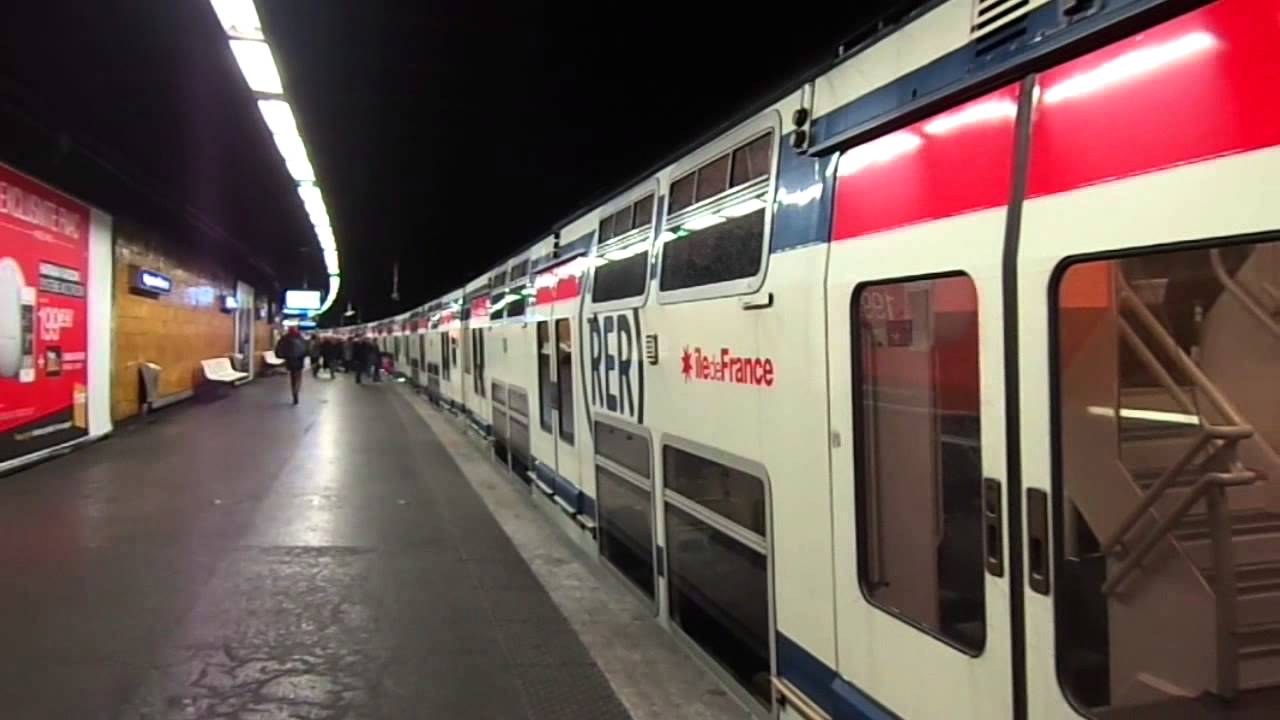 Paris RER A - MS61, MI84, MI2N et MI09 en ligne